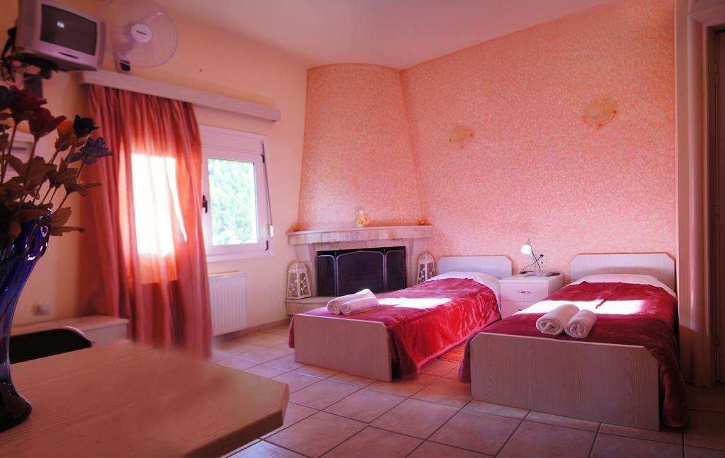 Appartement Filoxenia à Choudetsi Extérieur photo